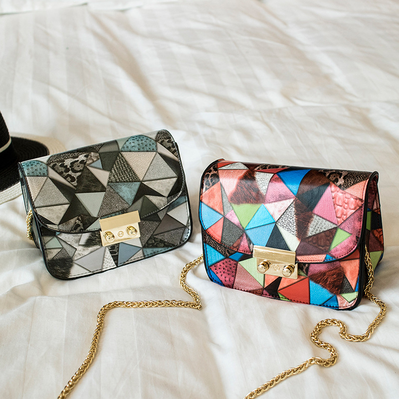 弘乔2016秋冬新款女包日韩原创时髦学院风锁扣链条小