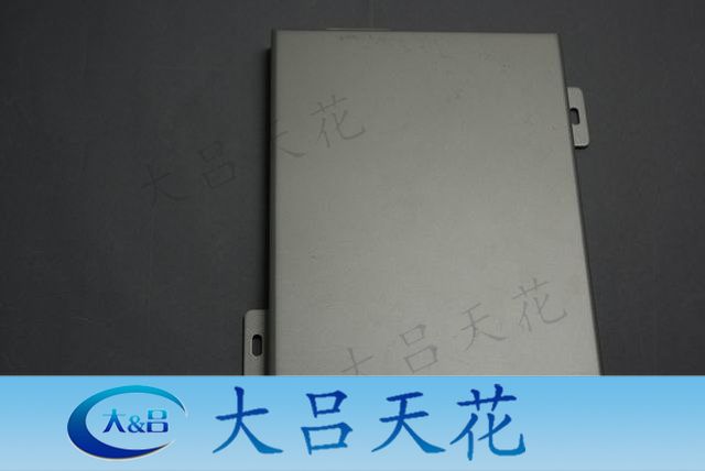 大厦玻璃装修镂空铝单板条形铝材焊接造型型材雕花铝单板