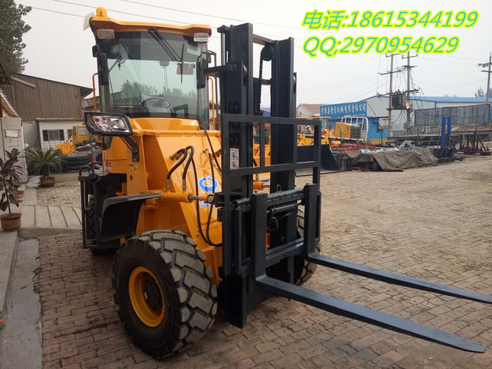 大轮胎叉车耐磨经用四驱叉车底盘高值得购买wxj