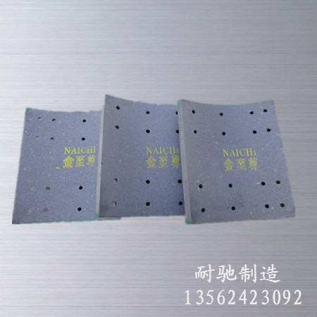 质量保证 可定制 供应商直销刹车片奔马汽车配件进口