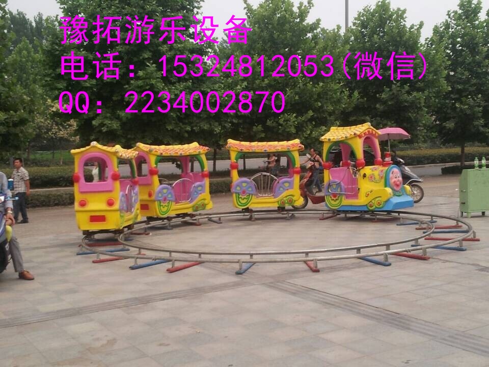 快来抢购四节五节奢华轨迹小火车 广场小火车供应商电话