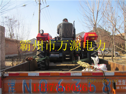 得力两驱牵引机四驱牵引机之间的差异 拉力的巨细