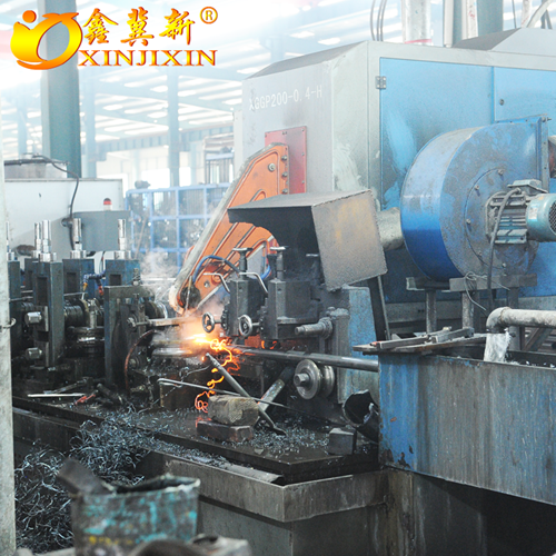 【铜铝复合水暖散热器】家用柱型壁挂式铜铝复合暖气片供应商-鑫冀新