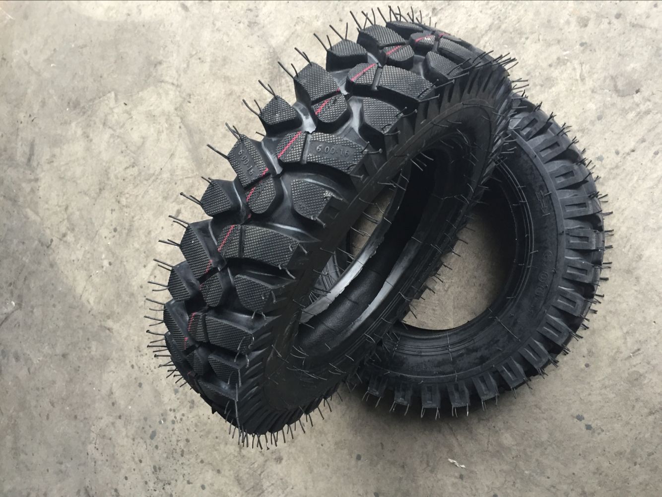 供应商供应农用拖拉机三轮车轮胎650-16山地加密人字