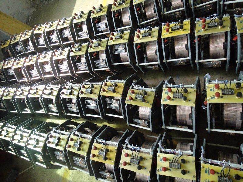 调压器0.5KVA可调变压器电源可调变压220V