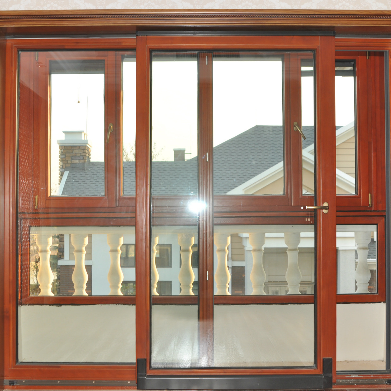 天津德国贝力门窗总经销65型材断桥铝封天台