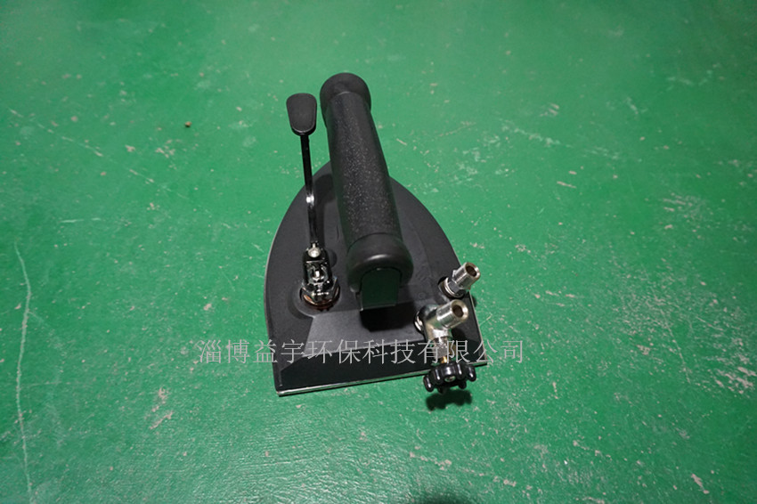 服装厂用小型电蒸汽发生器连电熨斗简便灵敏 产蒸汽快
