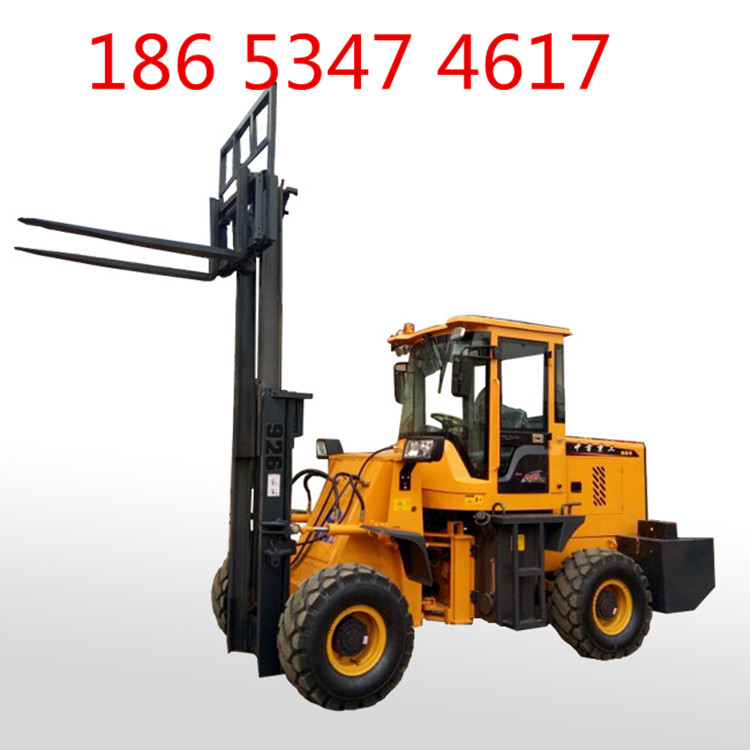 沙土路叉车中首重工大轮胎四吨越野叉车高性能的叉车