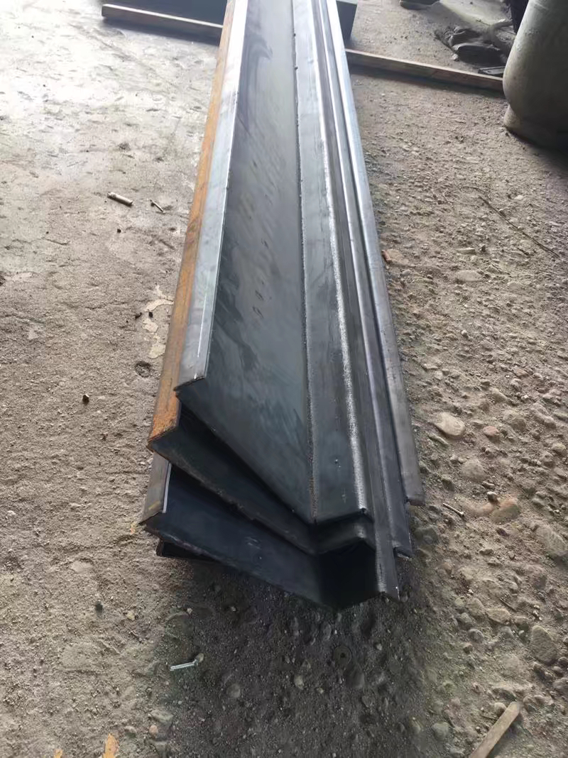 集装箱瓦楞板 活动房角柱 可定制  河北集装箱供应商