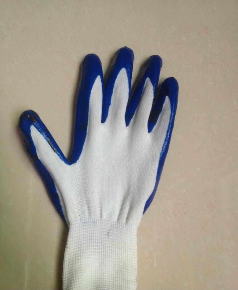 劳保手套丁晴手套手套批发 棉纱手套防护手套