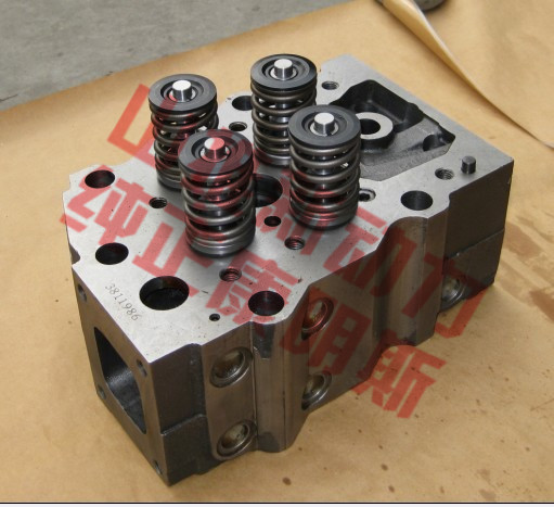 nt855缸盖康明斯发动机缸盖4296715-10