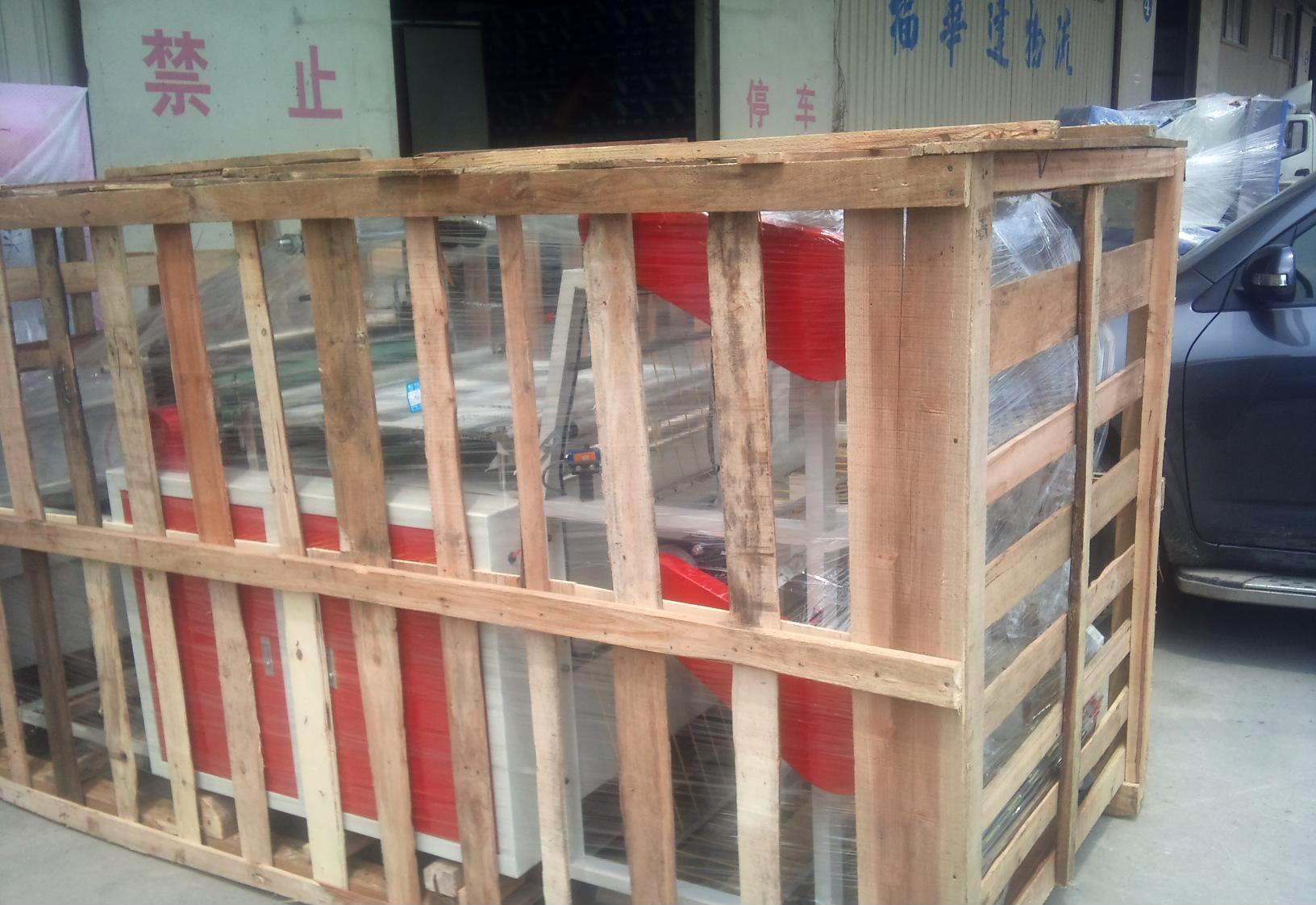 高速无尘纸横切机