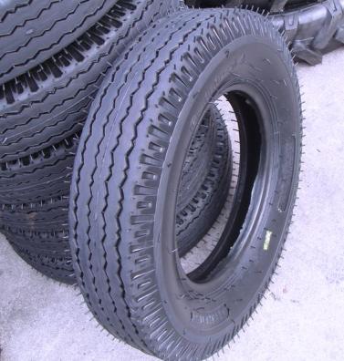 12.00-20货车轮胎水曲羊角斑纹轮胎带内胎 厂