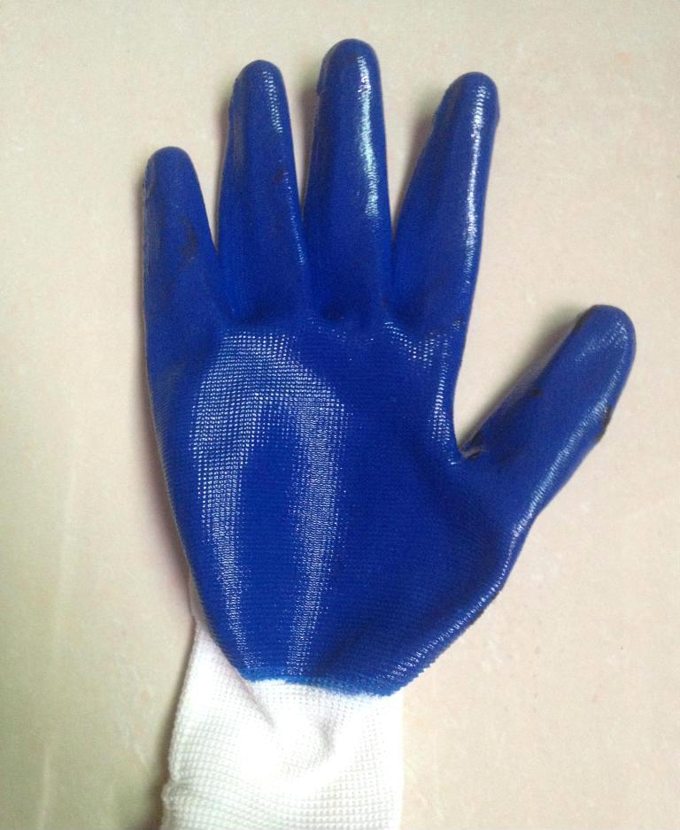 劳保手套丁晴手套手套批发 棉纱手套防护手套