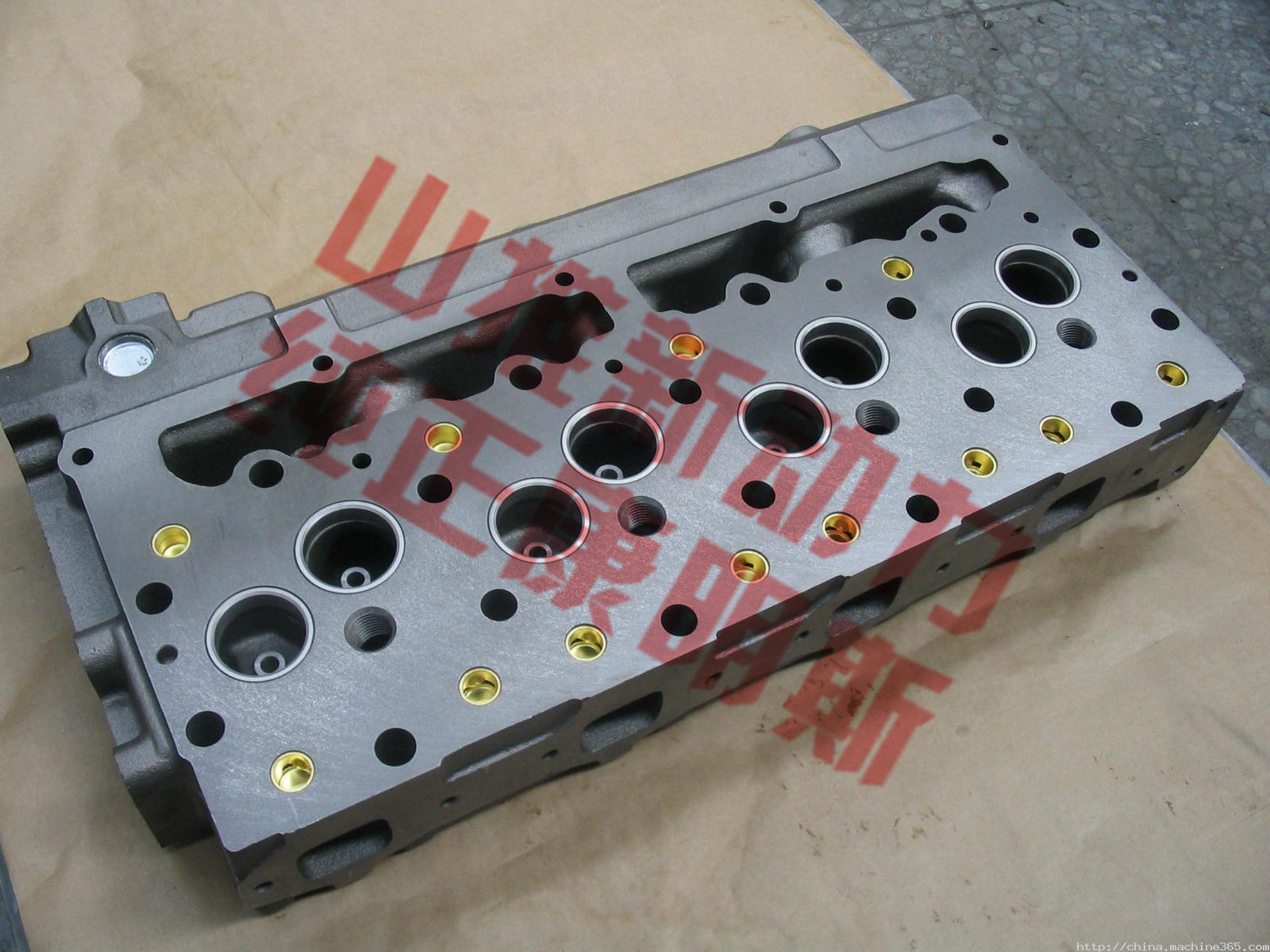 nt855缸盖康明斯发动机缸盖4296715-10