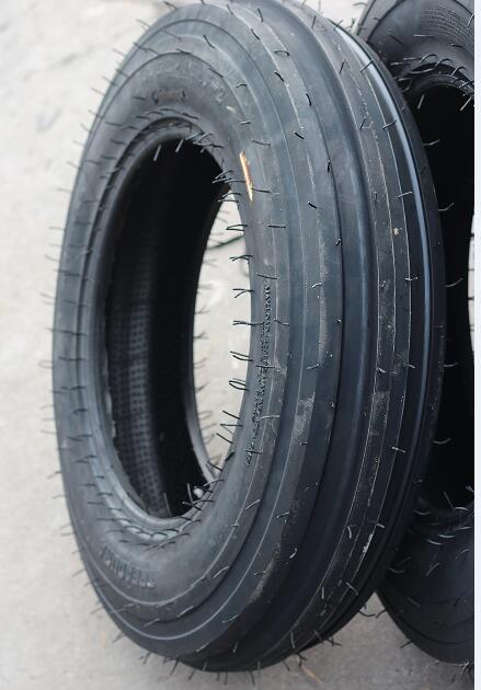 供应商供应农用拖拉机轮胎5.50-16双沟导向轮胎带